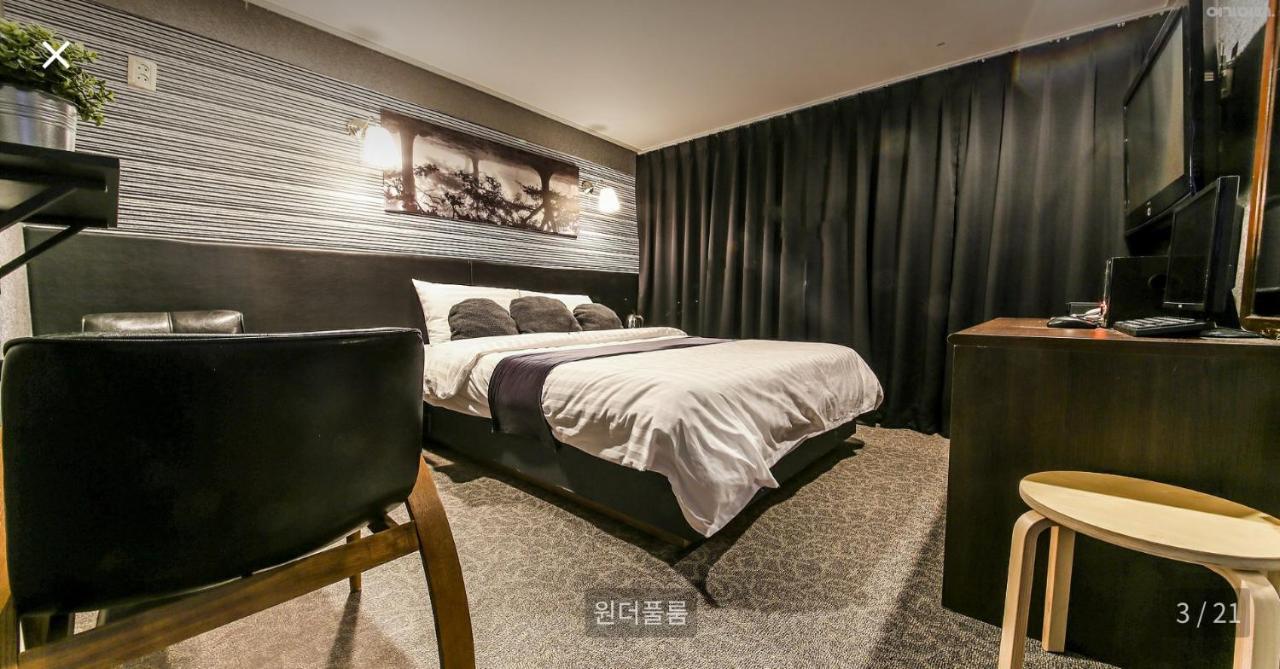 71 Street Motel Suwon Exteriör bild
